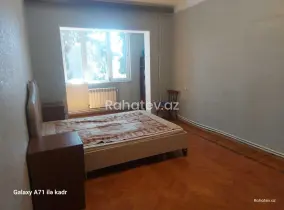 Satılır 3 otaqlı köhnə tikili 72 m², Həzi Aslanov q.