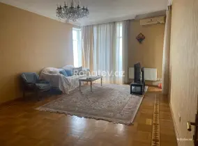 Satılır 3 otaqlı yeni tikili 125 m², Xalqlar Dostluğu m.