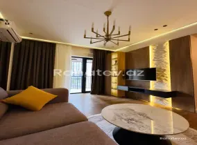 Satılır 2 otaqlı yeni tikili 68 m², Ağ şəhər q.