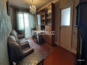 Satılır 2 otaqlı köhnə tikili 55 m², Xalqlar Dostluğu m.