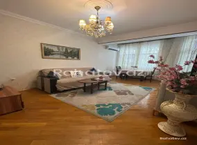 Satılır 2 otaqlı yeni tikili 65 m², İnşaatçılar m.