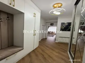 Satılır 2 otaqlı yeni tikili 70 m², Neftçilər m.