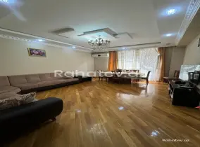 Satılır 4 otaqlı yeni tikili 140 m², Avtovağzal m.