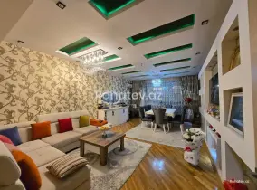 Satılır 4 otaqlı yeni tikili 145 m², 8-ci mikrorayon q.