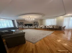 Satılır 4 otaqlı yeni tikili 150 m², İnşaatçılar m.