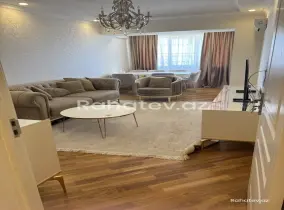 Satılır 2 otaqlı yeni tikili 74 m², 8-ci kilometr q.