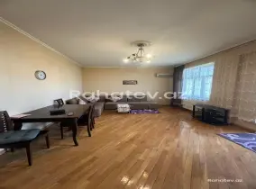 Satılır 2 otaqlı yeni tikili 65 m², İnşaatçılar m.