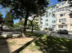 İcarəyə verilir 2 otaqlı köhnə tikili 50 m², 20 Yanvar m.