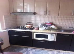 Satılır 2 otaqlı köhnə tikili 42 m², Memar Əcəmi m.