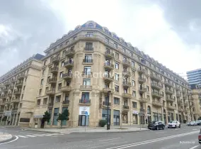 Satılır 3 otaqlı yeni tikili 142 m², Ağ şəhər q.