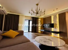 Satılır 2 otaqlı yeni tikili 68 m², Ağ şəhər q.