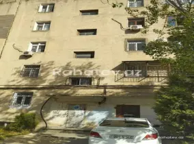 Satılır 2 otaqlı köhnə tikili 50 m², M.Ə.Rəsulzadə q.