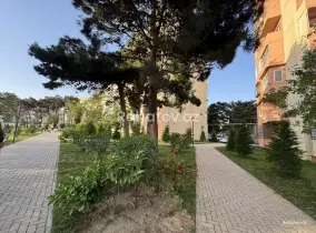 Satılır 2 otaqlı köhnə tikili 45 m², Həzi Aslanov m.