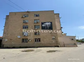 Satılır 2 otaqlı köhnə tikili 65 m², Bakıxanov q.