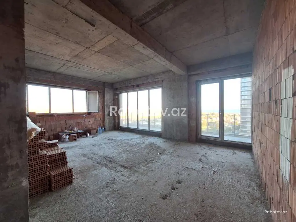 Satılır 3 otaqlı yeni tikili 158 m², Ağ şəhər q.