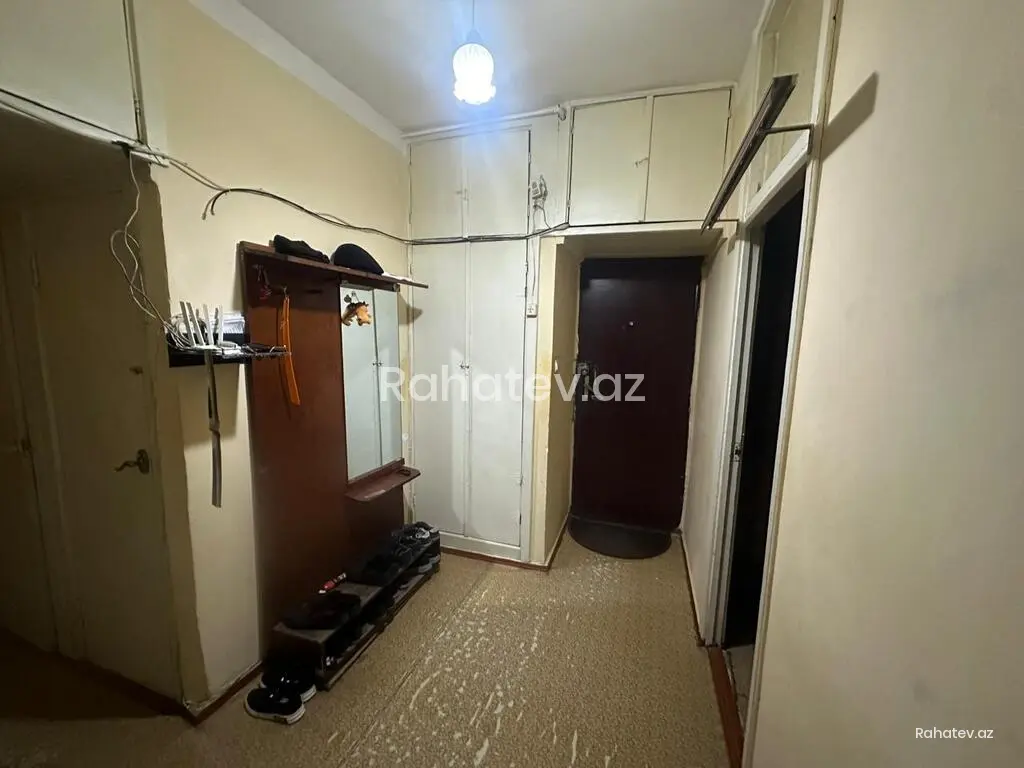 Satılır 3 otaqlı köhnə tikili 85 m², Azadlıq Prospekti m.