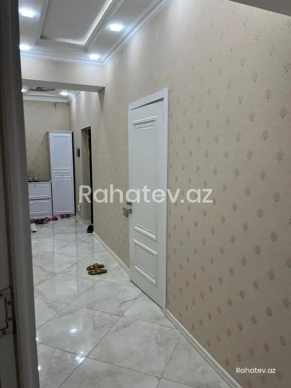 İcarəyə verilir 3 otaqlı yeni tikili 77 m², 8-ci mikrorayon q.
