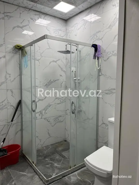 İcarəyə verilir 3 otaqlı yeni tikili 77 m², 8-ci mikrorayon q.