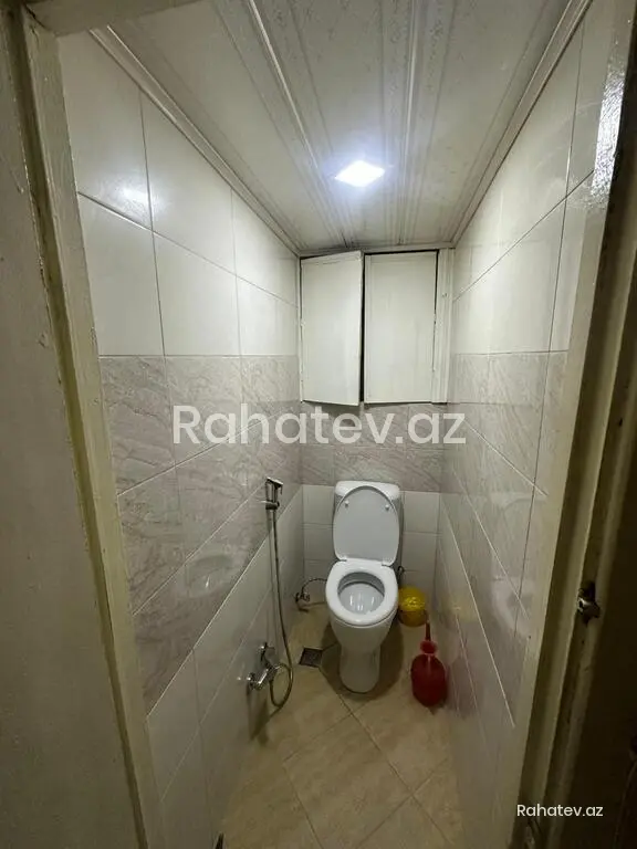 Satılır 3 otaqlı köhnə tikili 85 m², Azadlıq Prospekti m.