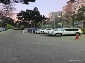 Satılır 3 otaqlı köhnə tikili 85 m², Azadlıq Prospekti m.