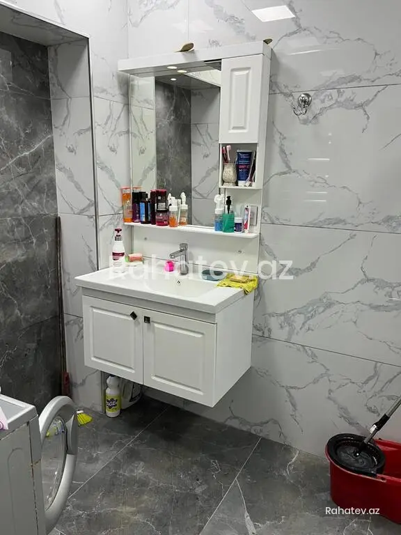 İcarəyə verilir 3 otaqlı yeni tikili 77 m², 8-ci mikrorayon q.