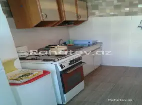 İcarəyə verilir 1 otaqlı köhnə tikili 30 m², Nizami m.