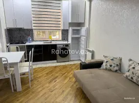 İcarəyə verilir 2 otaqlı köhnə tikili 35 m², Koroğlu m.