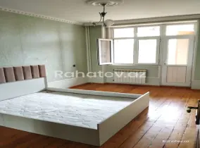 İcarəyə verilir 2 otaqlı köhnə tikili 60 m², Həzi Aslanov m.