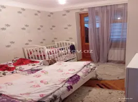Satılır 2 otaqlı köhnə tikili 50 m², Əhmədli m.